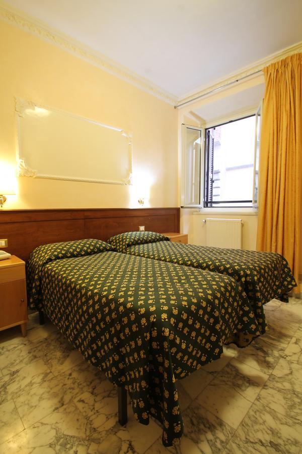 Standard Double Room,646721799:JPEG