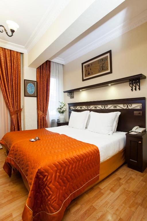 Single Room,108047136:JPEG