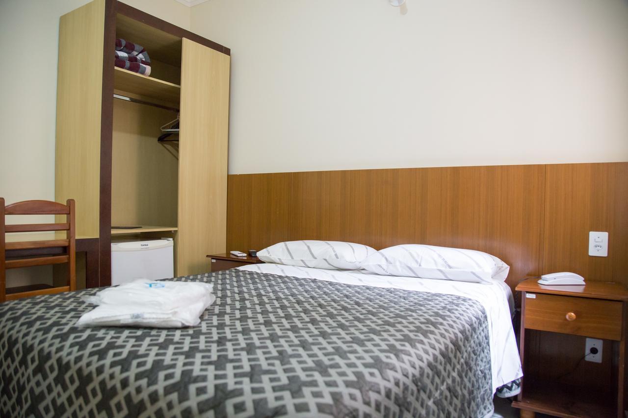 Twin Room,647166879:JPEG
