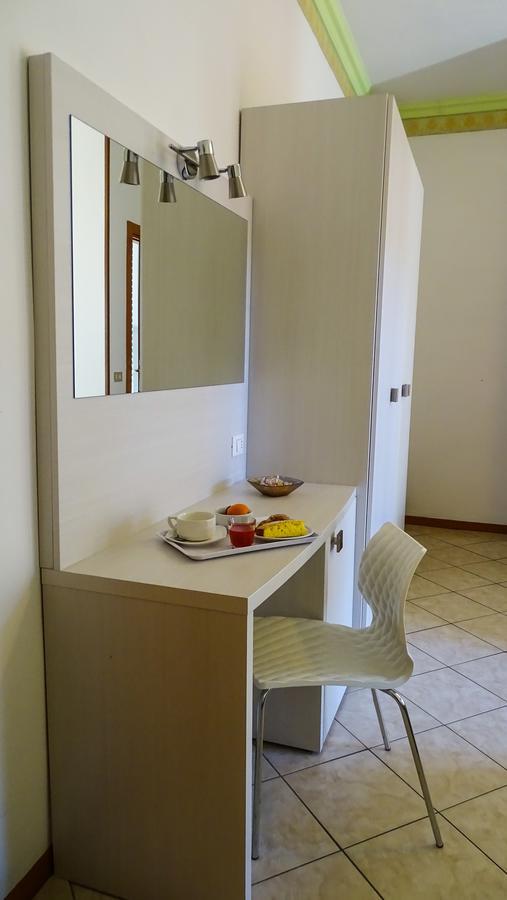 Single Room,1218560785:JPEG