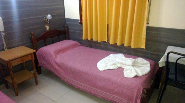 Triple Room,648717675:JPEG