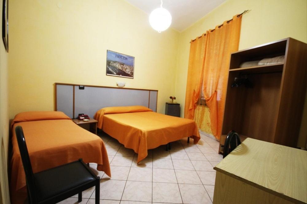 Triple Room,186214257:JPEG