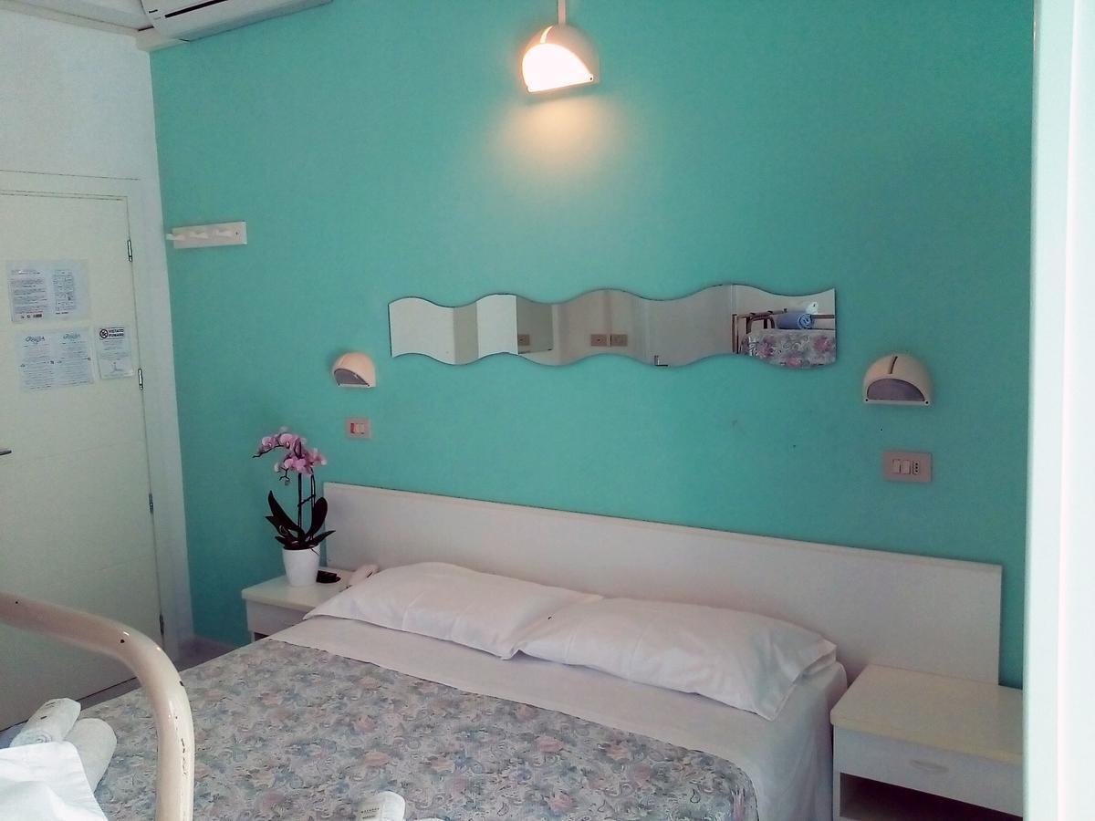Quadruple Room Sea View,647158299:JPEG