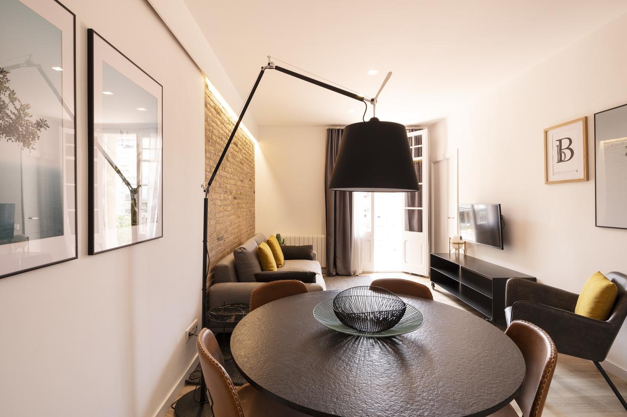 Two-Bedroom Apartment,656755866:JPEG