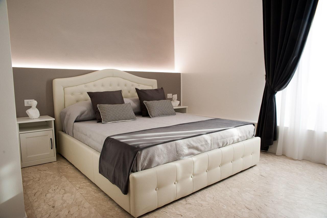 Triple Room,656770899:JPEG
