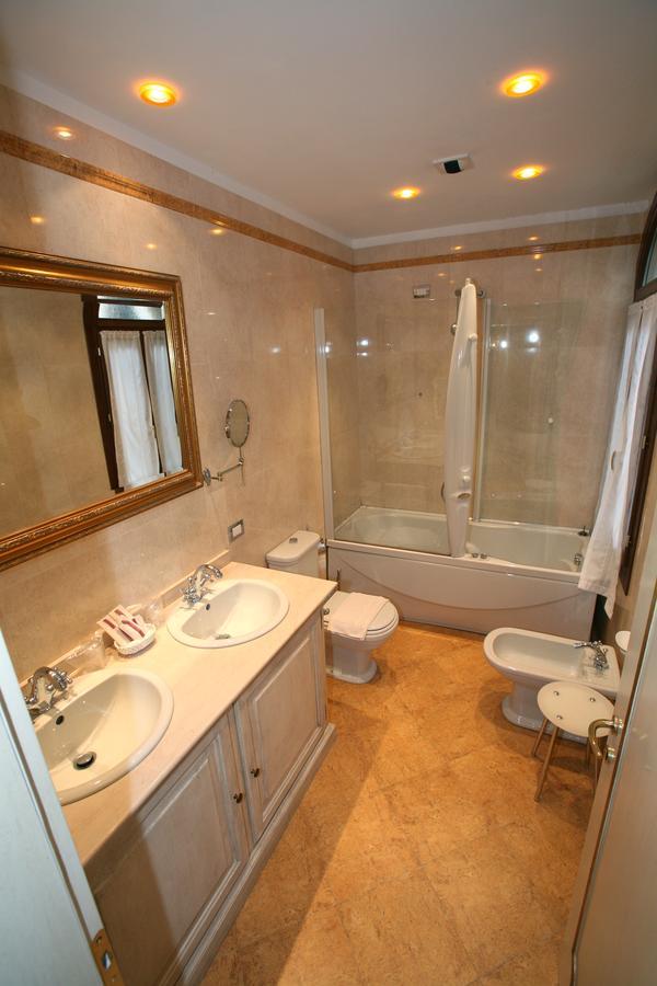 Junior Suite,284027341:JPEG