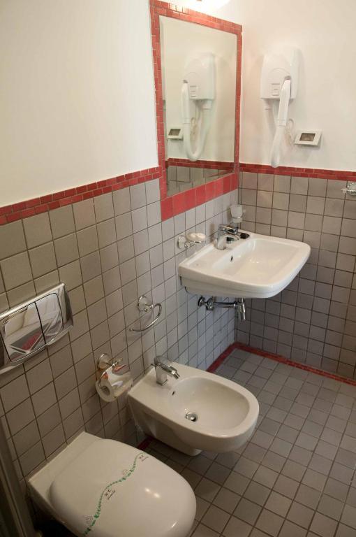 Comfort Twin Room,666090819:JPEG