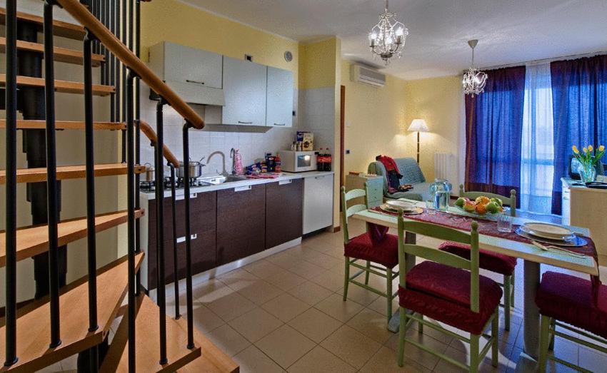 Three-Bedroom Apartment,6667526:JPEG