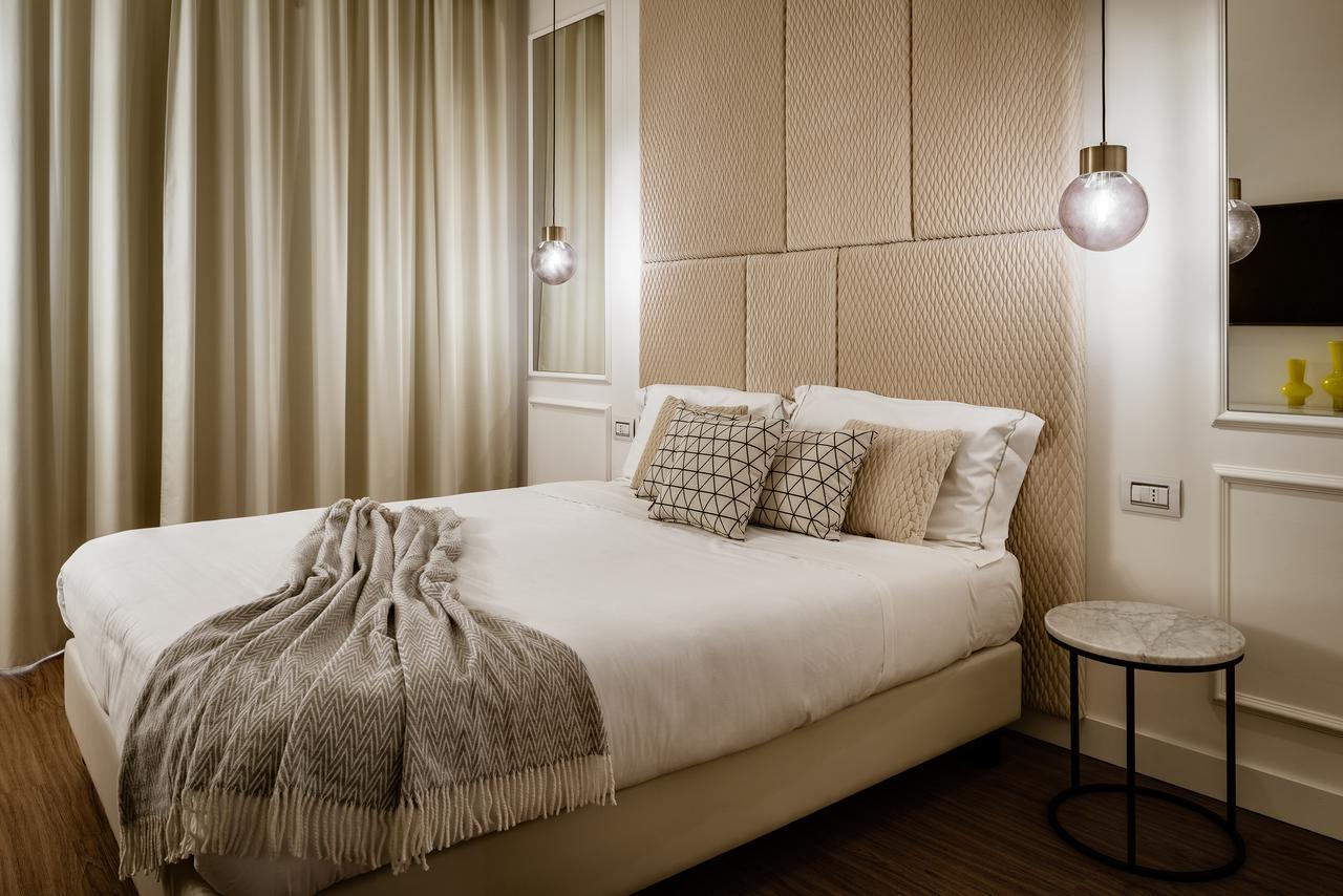 Double Room,664297842:JPEG