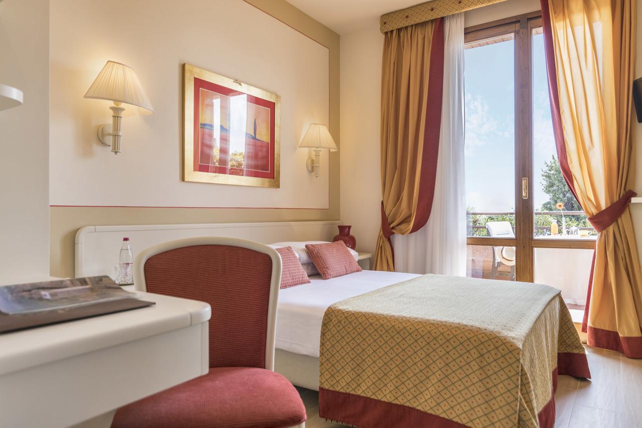 Double Room Balcony,685740591:JPEG