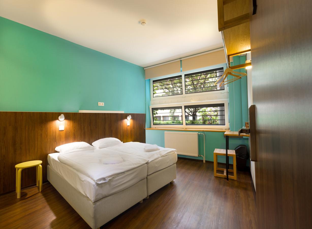 Twin or Double Room,664091073:JPEG