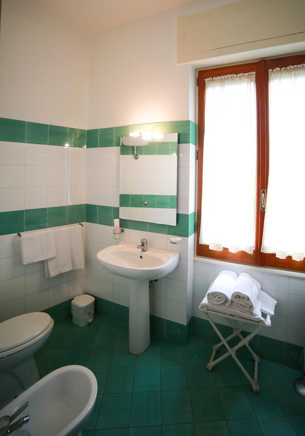 One-Bedroom Apartment,1197984775:JPEG