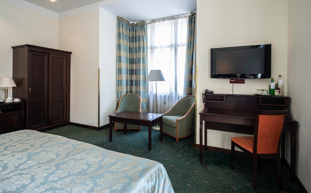 Executive Double Room,109436472:JPEG