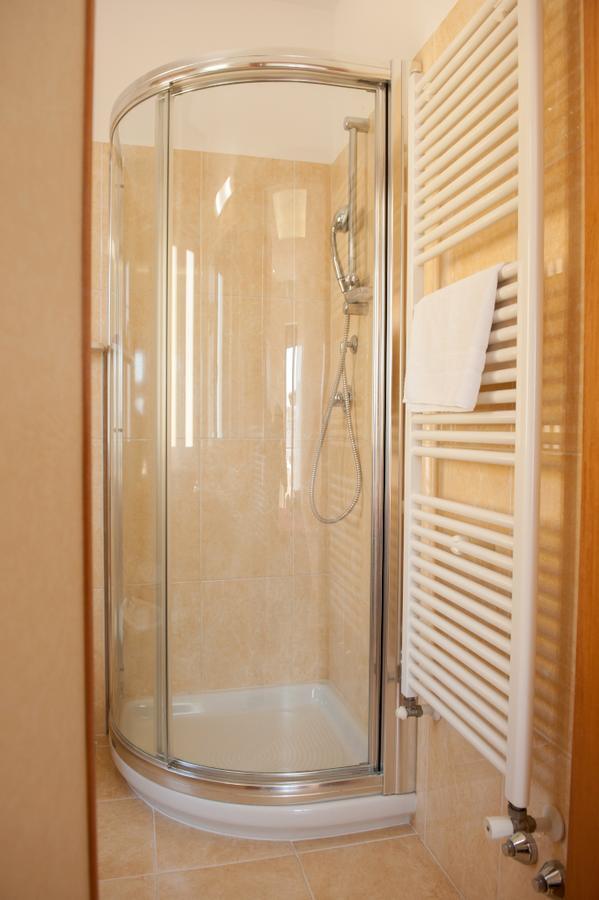 Superior Triple Room,402812817:JPEG