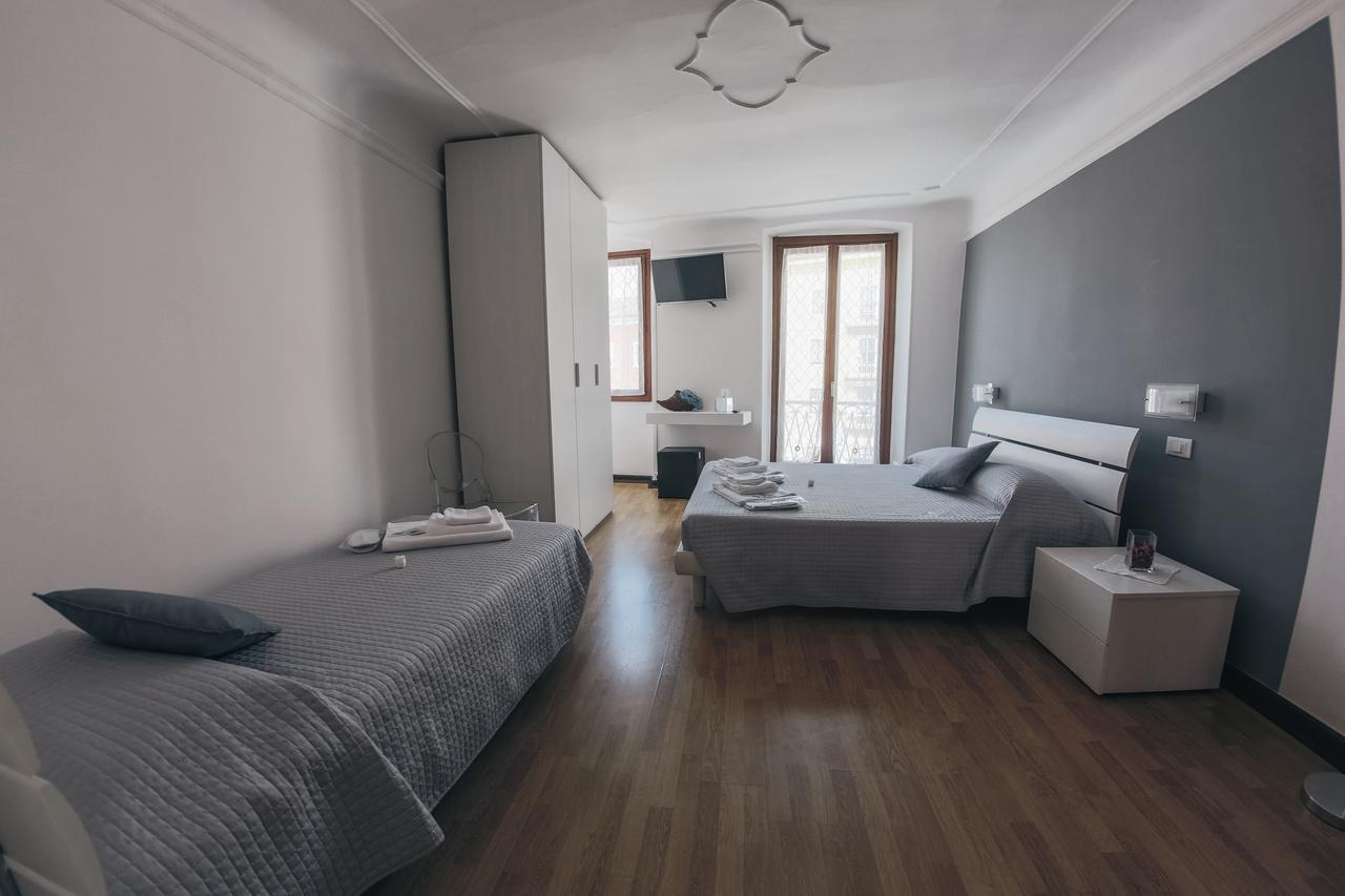 Triple Room,665718870:JPEG