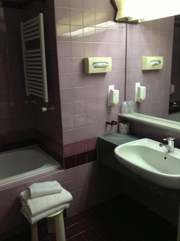 Double Room - Single Use,511082049:JPEG