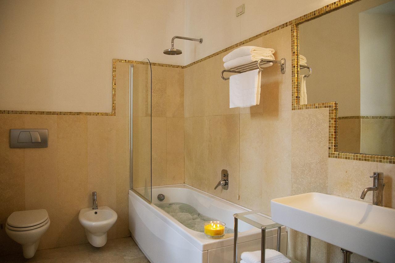 Deluxe Quadruple Room Jacuzzi,666094413:JPEG