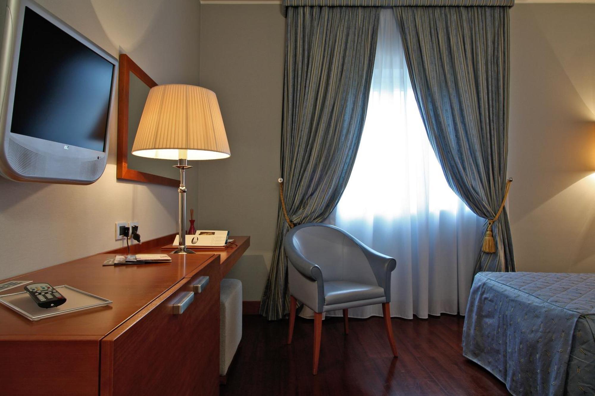 Double Room,1015785664:JPEG