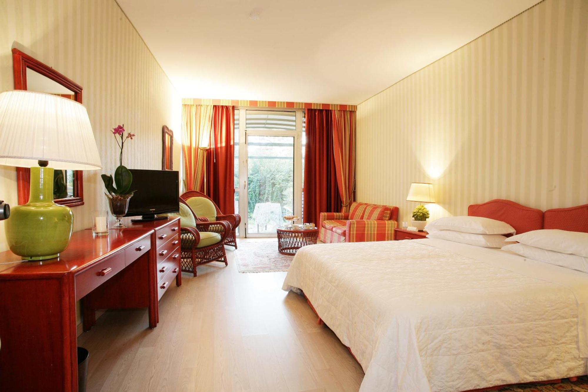 Double Room,1630863170:JPEG