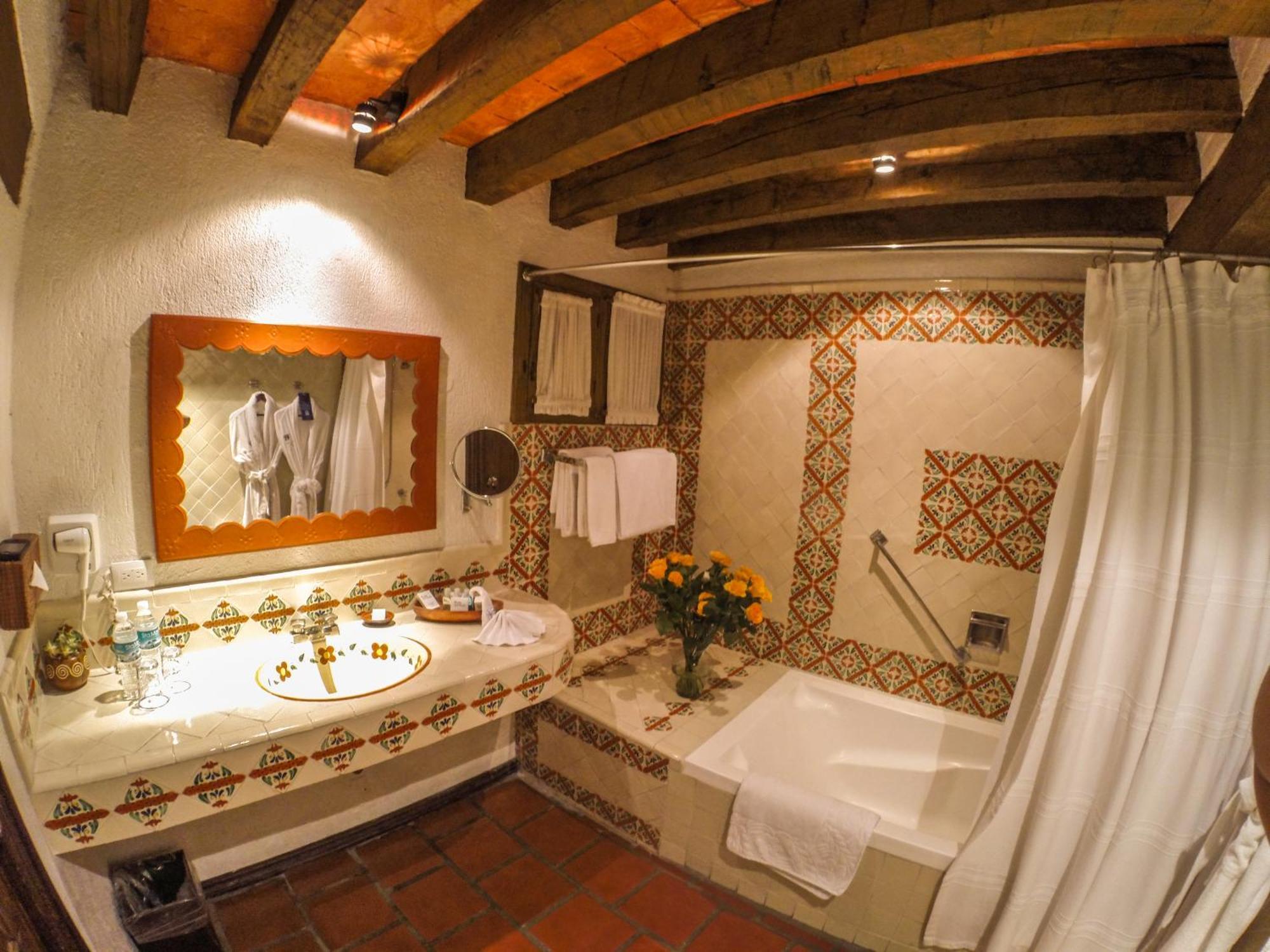 Standard Double Room,1273628590:JPEG