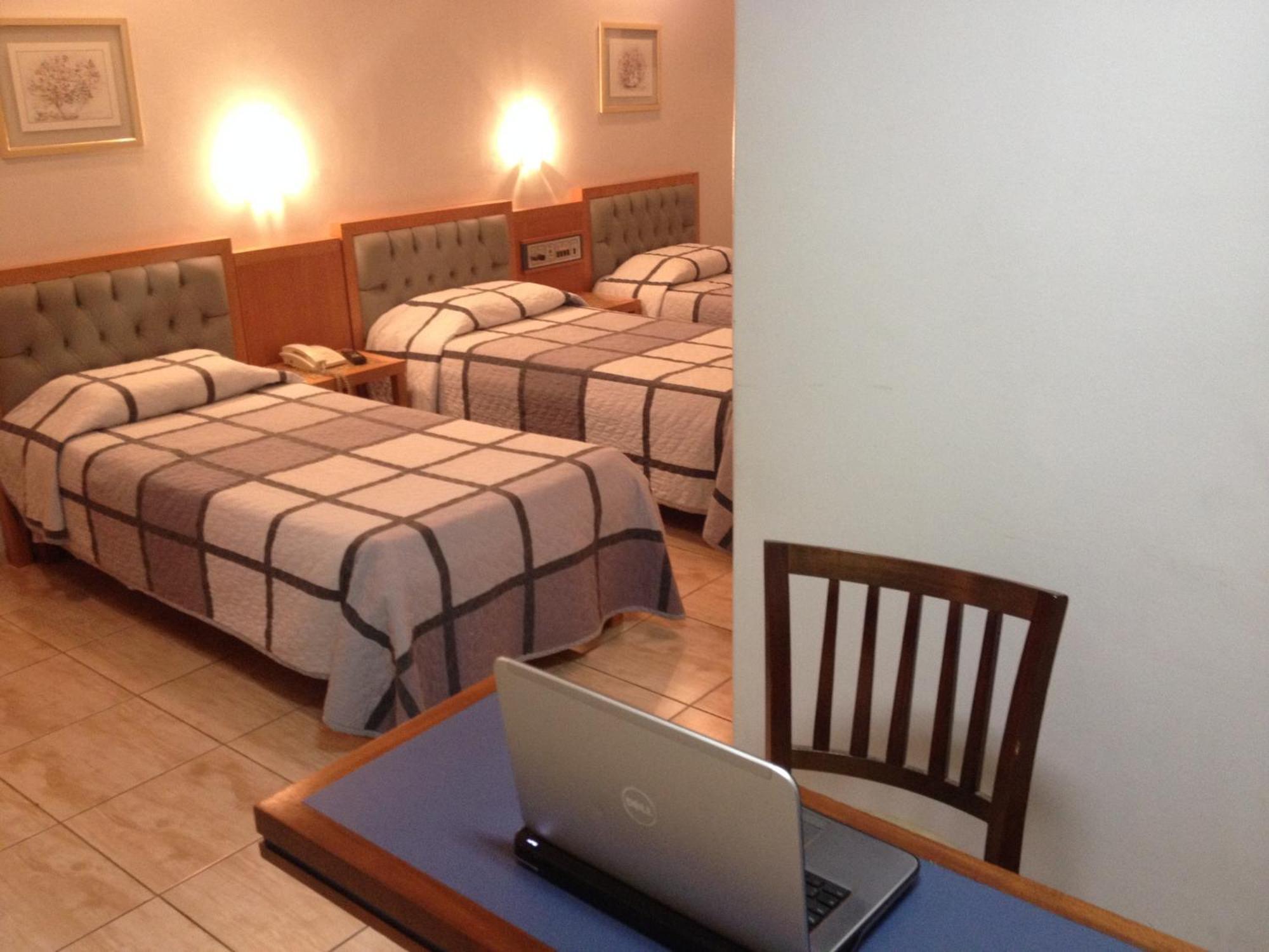 Standard Triple Room,61393237:JPEG