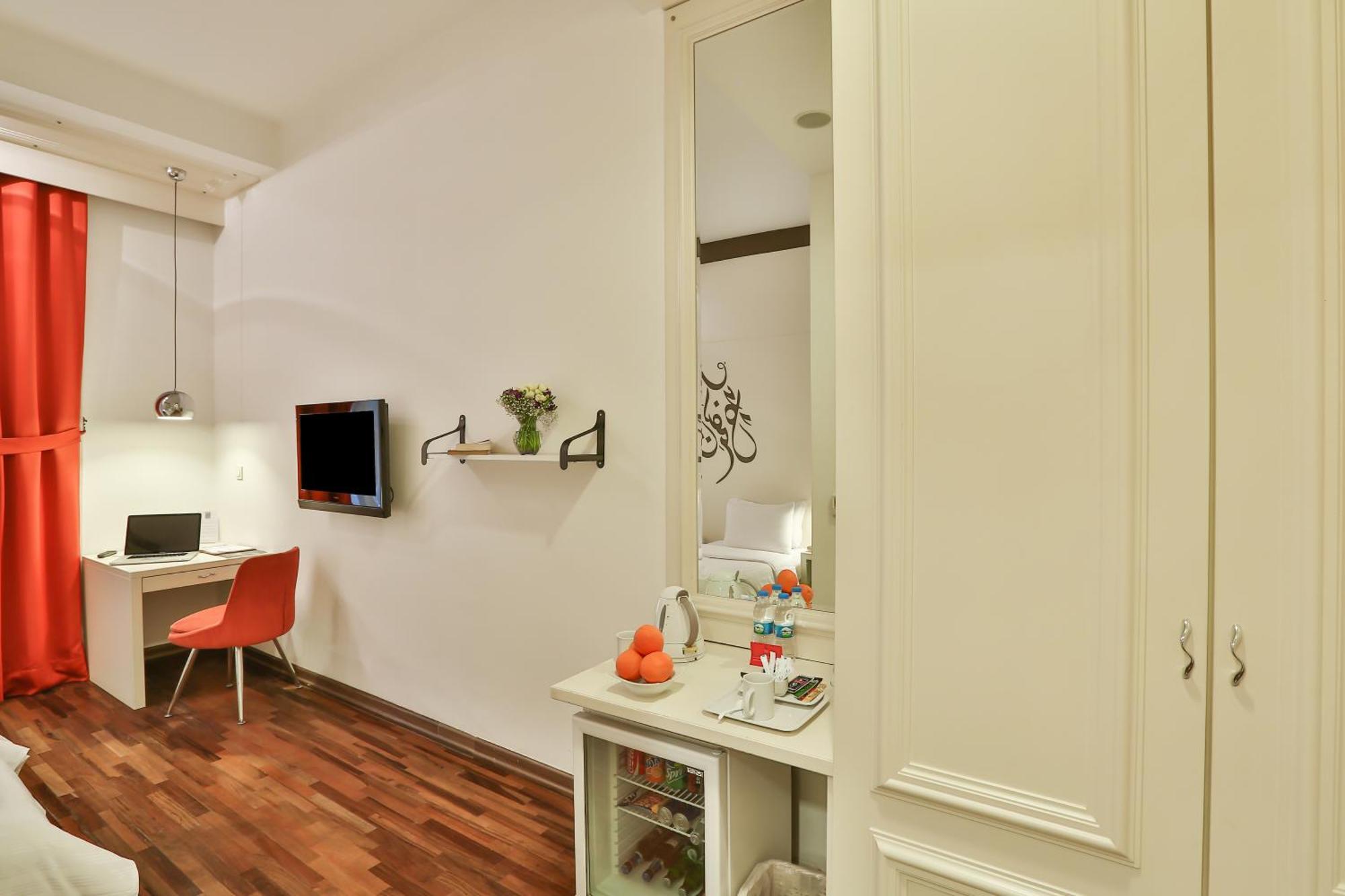 Double Room Basement Floor,685449693:JPEG