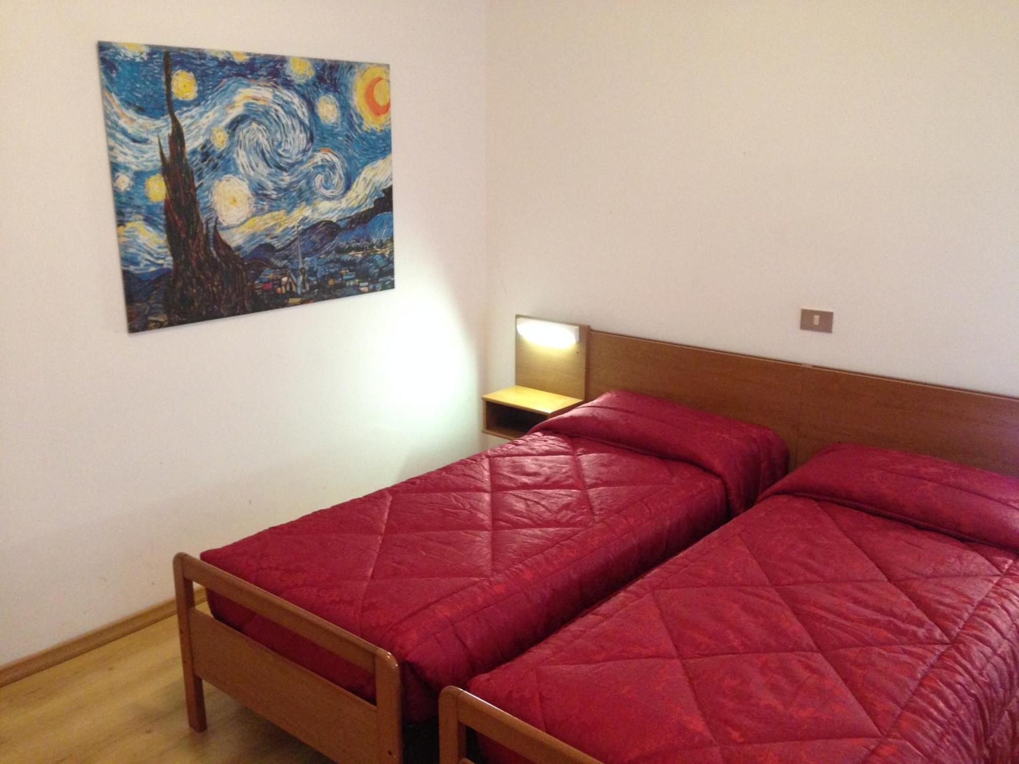 Twin Room,664813137:JPEG