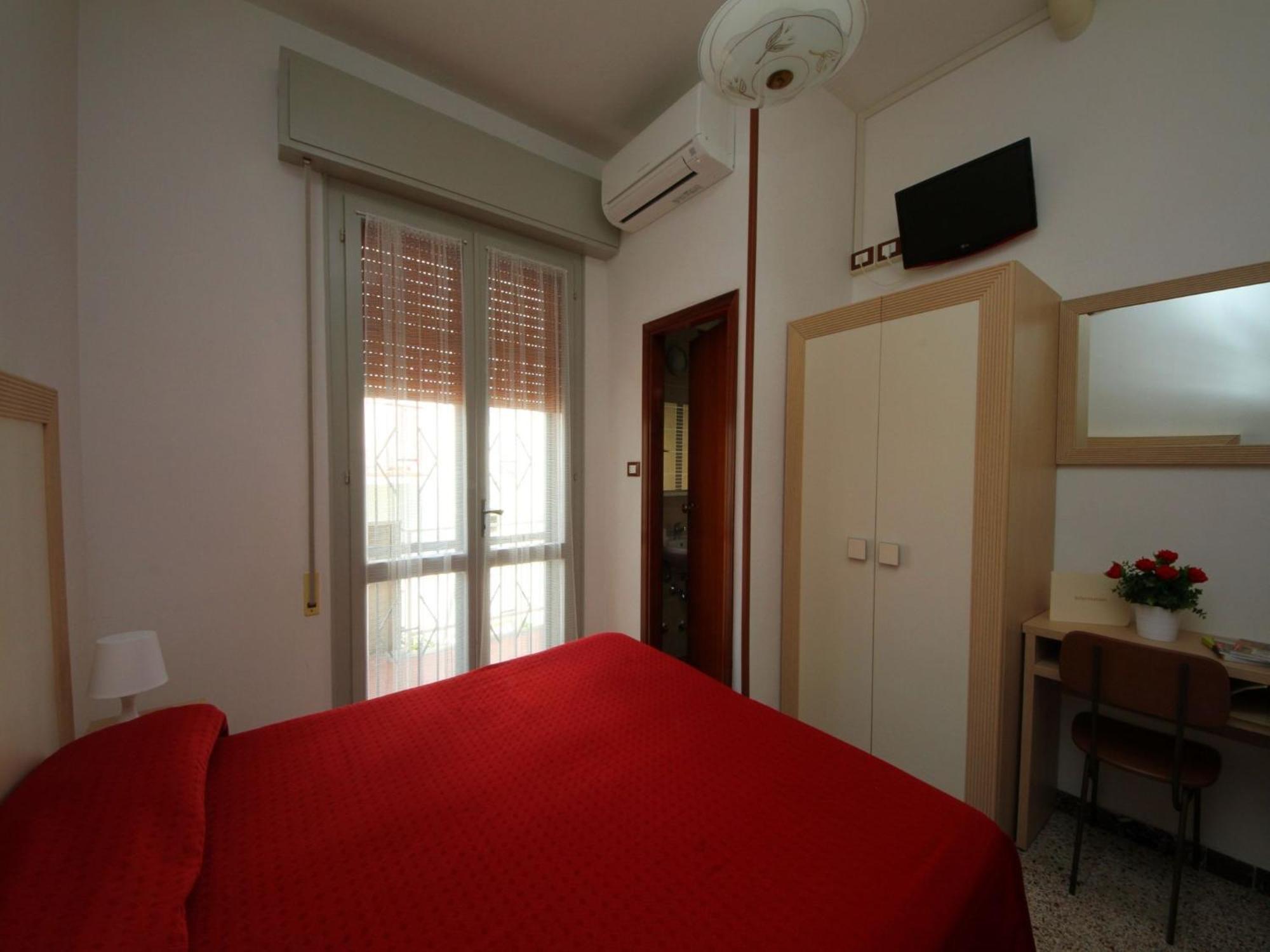 Double or Twin Room,13776068:JPEG