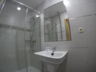 Quadruple Room,686727009:JPEG