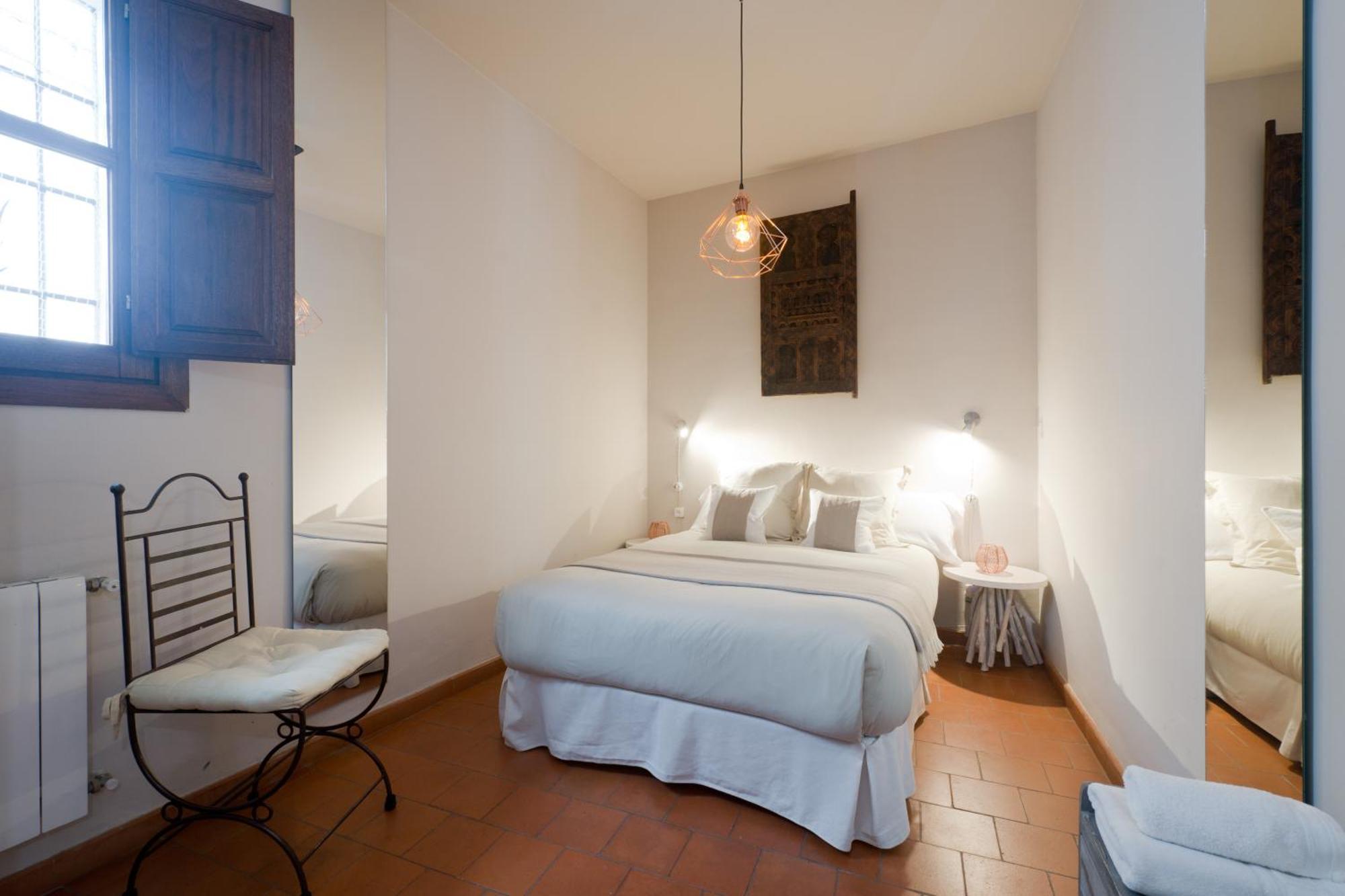 Standard Double Room,687896370:JPEG