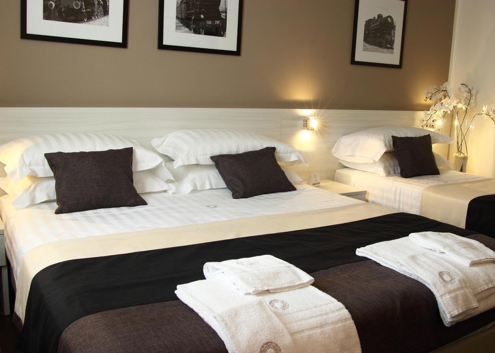 Triple Room,689924937:JPEG