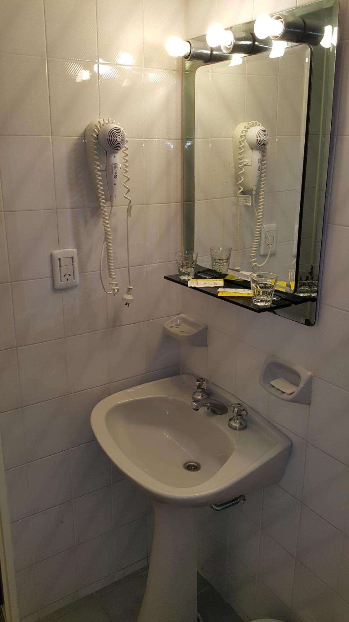 Quarto Individual