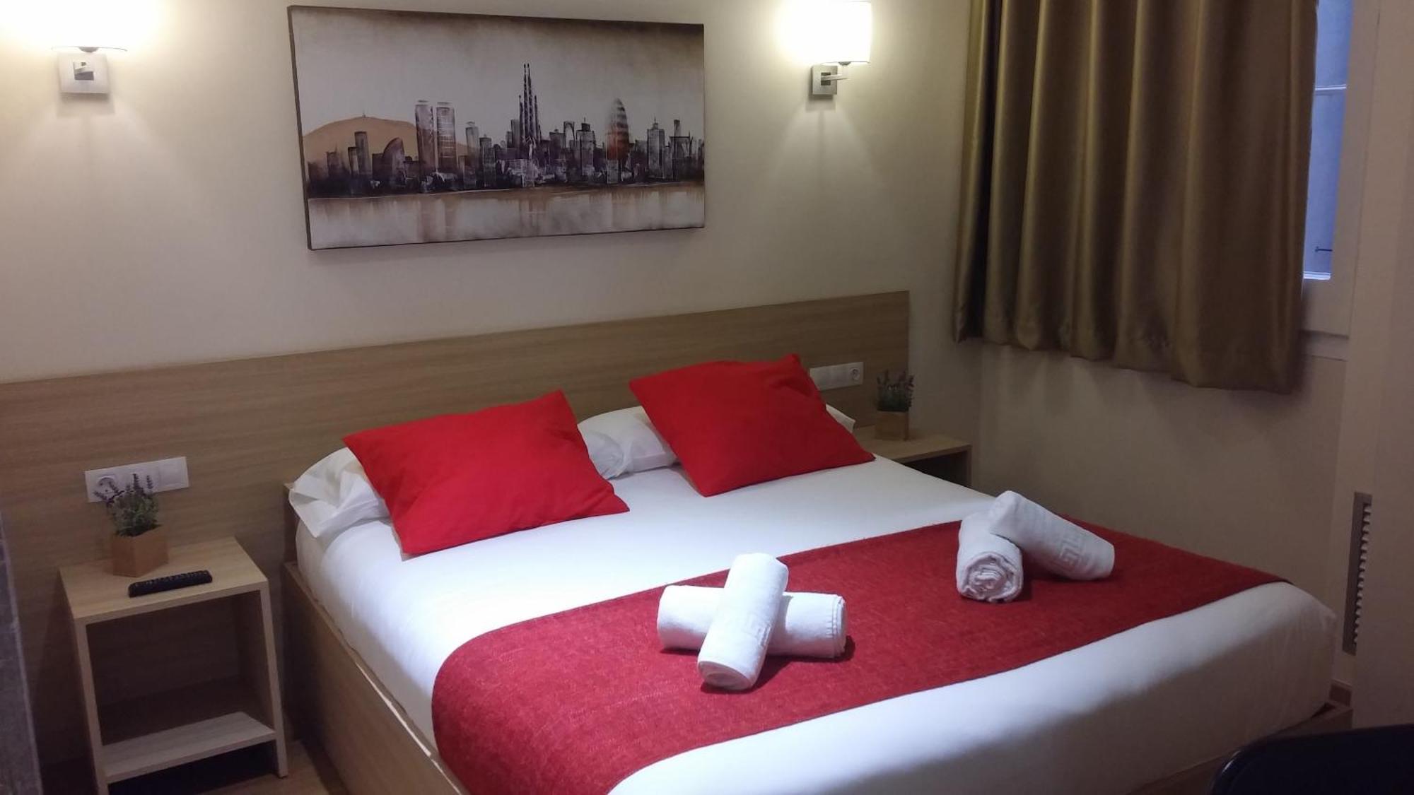 Double Room,690806868:JPEG