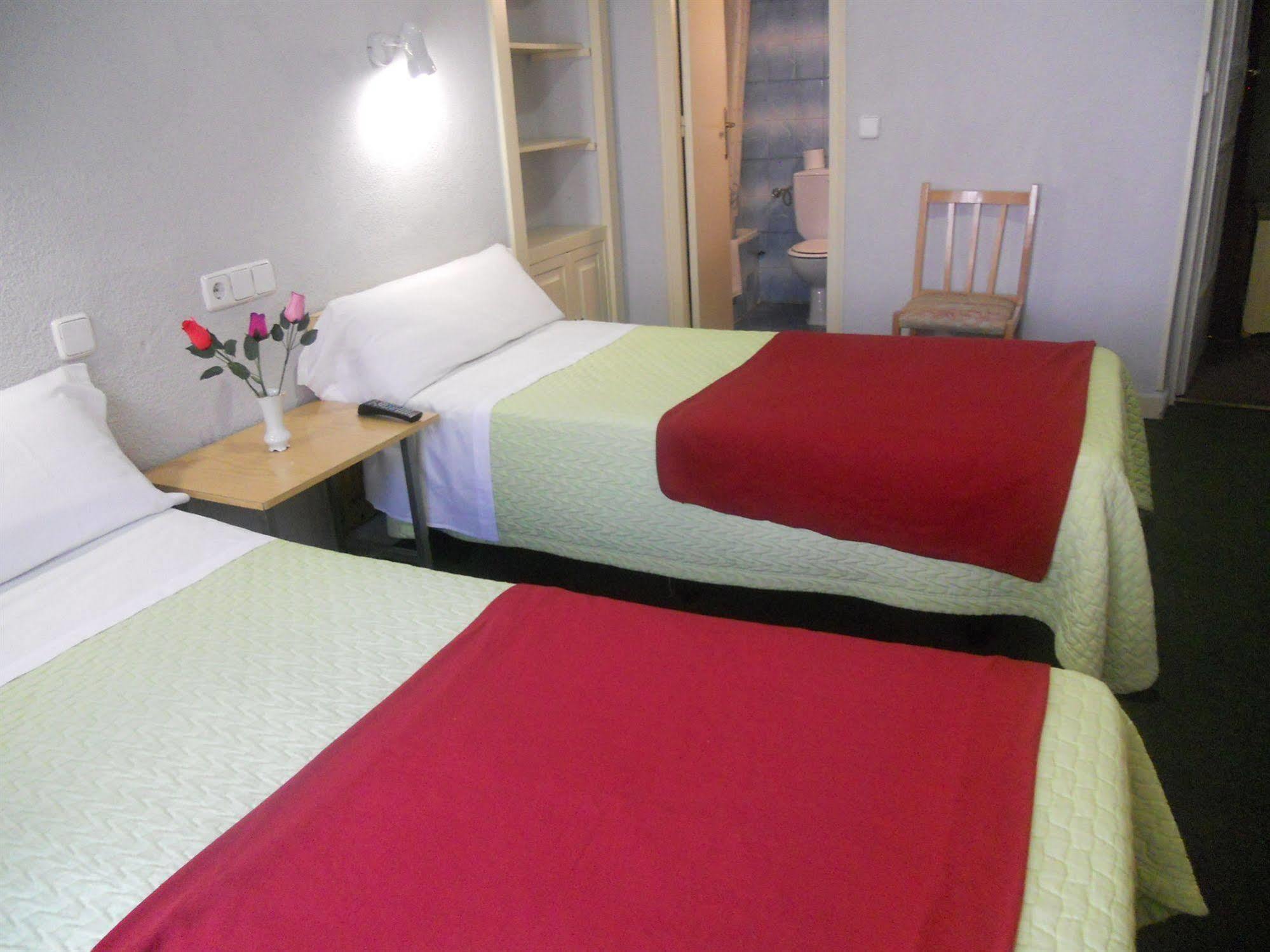 Twin Room,31789652:JPEG