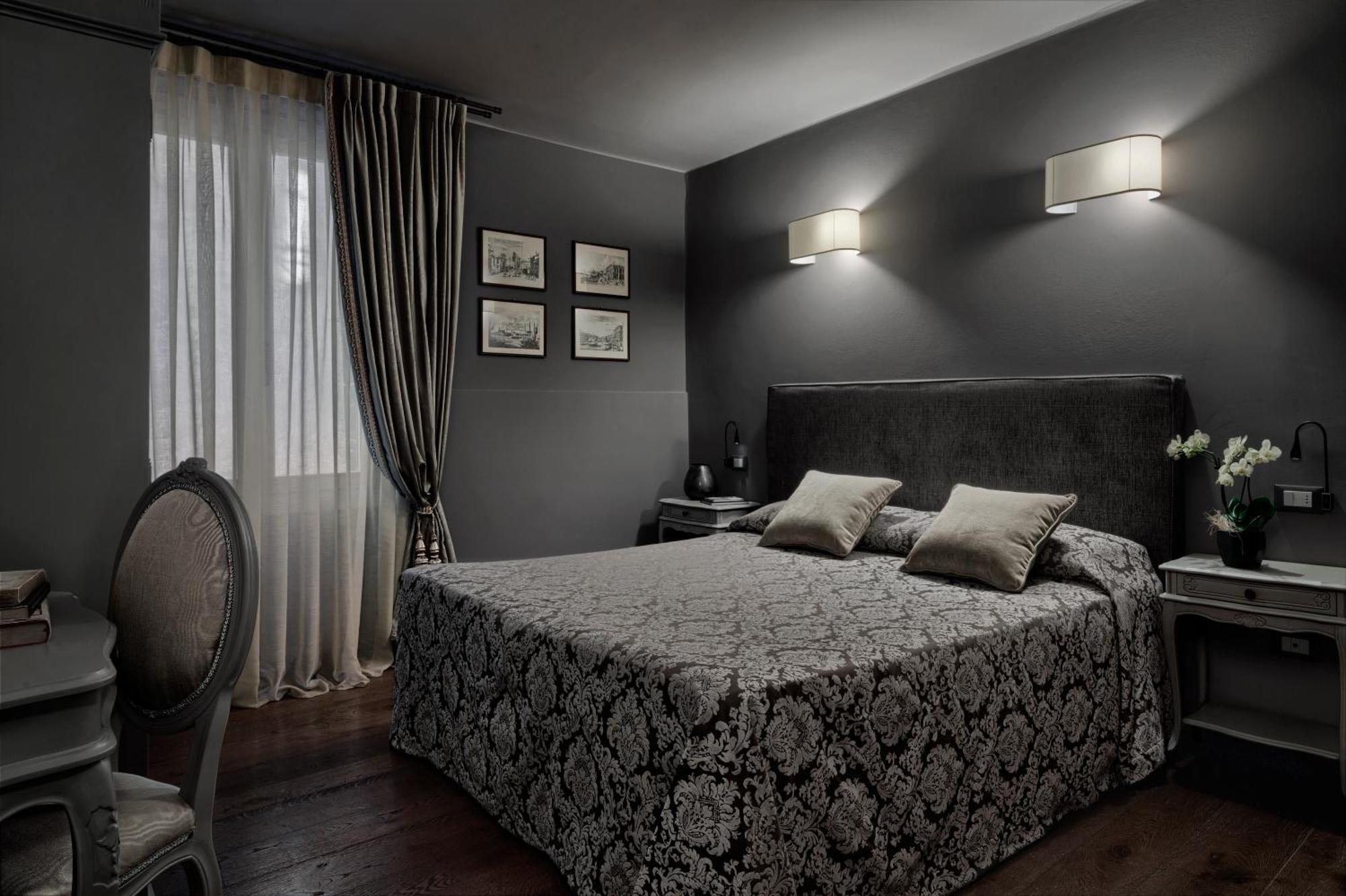 Classic Double Room,691935771:JPEG
