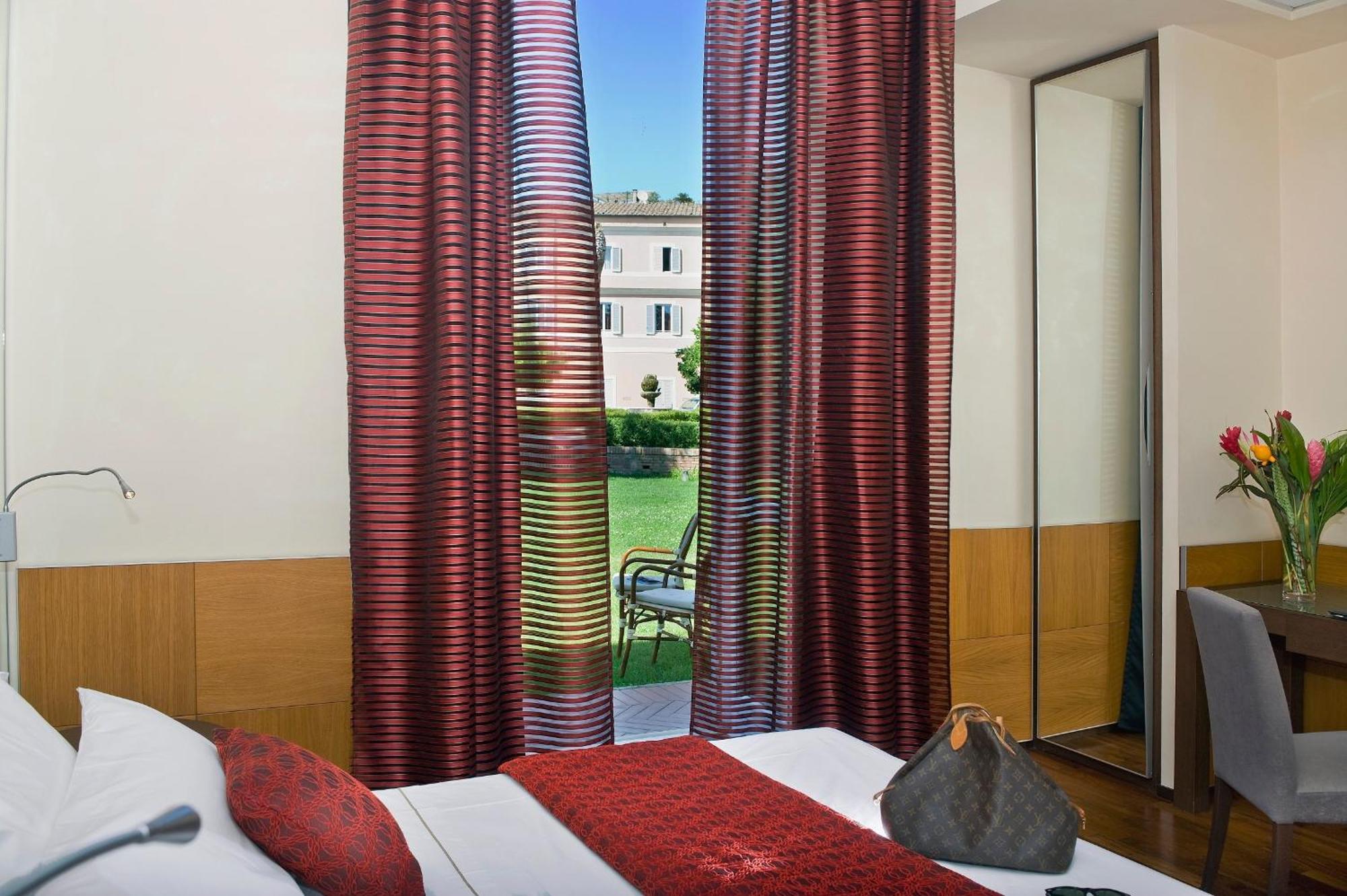 Double or Twin Room View,725394436:JPEG