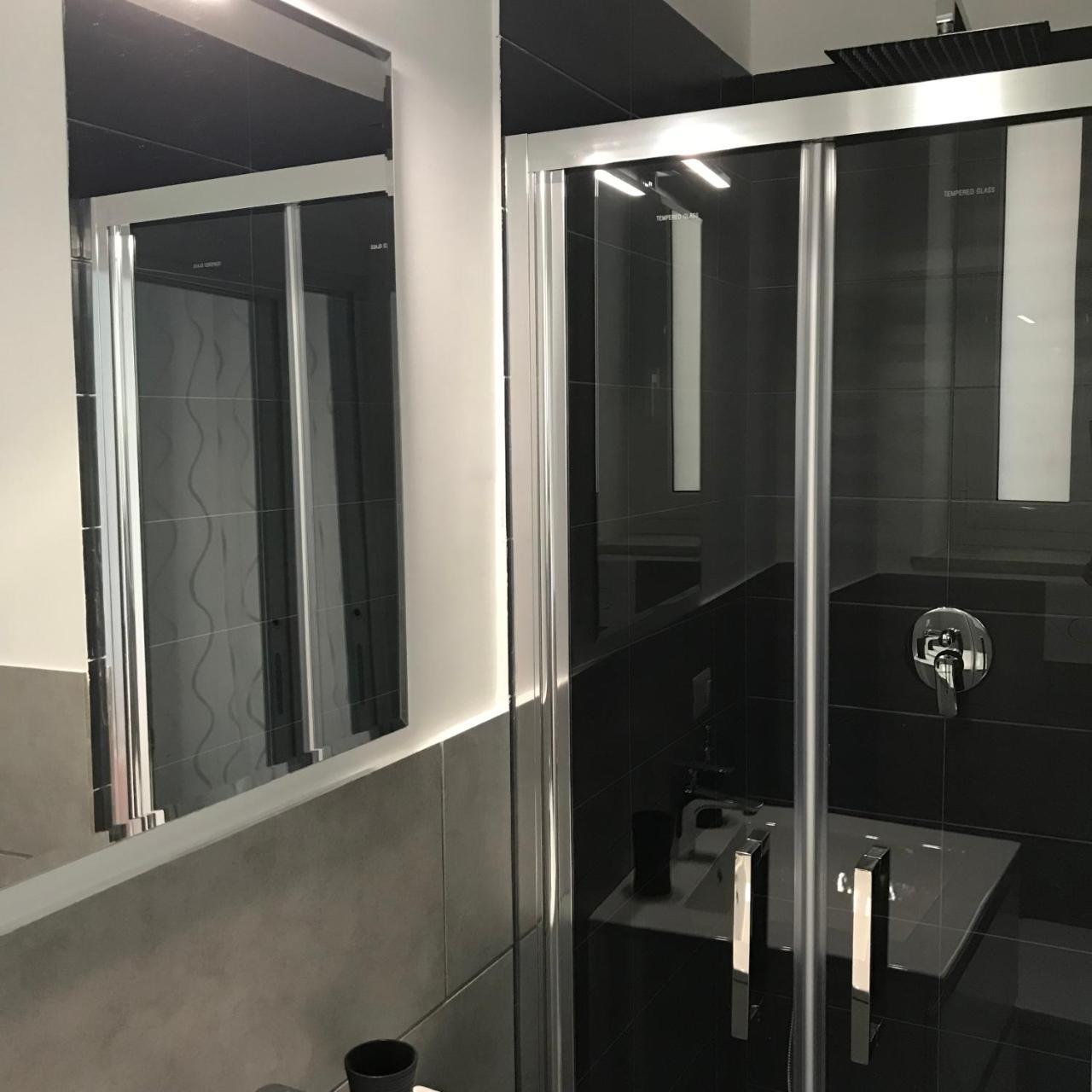 Premium Quadruple Room,695406882:JPEG