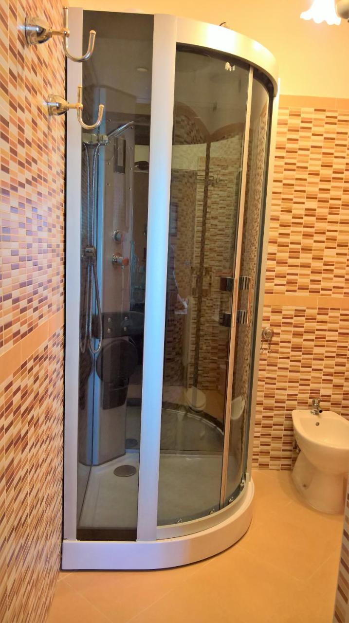 Camera Quadrupla con Bagno Privato