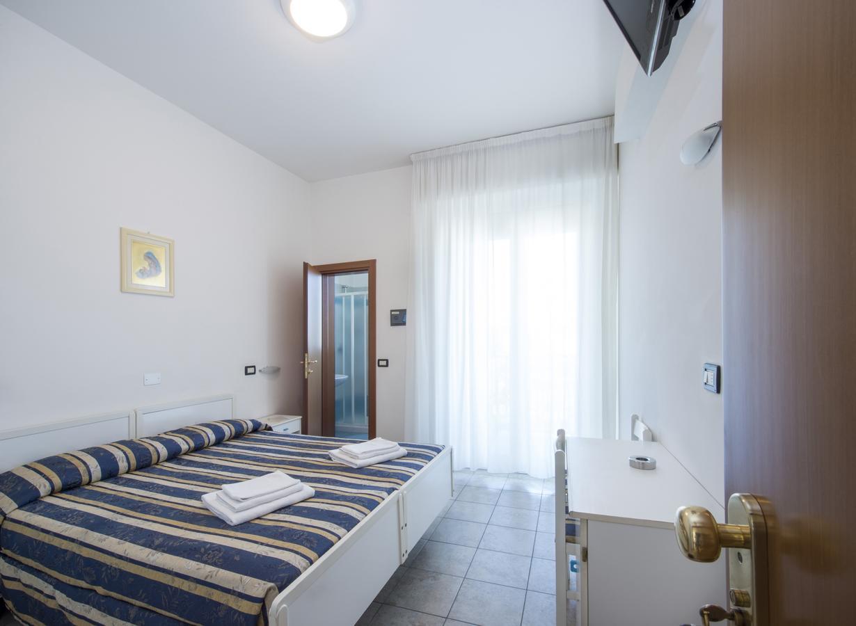 Standard Double or Twin Room Balcony