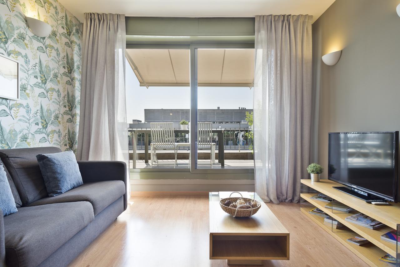 Two-Bedroom Apartment Terrace,696908322:JPEG