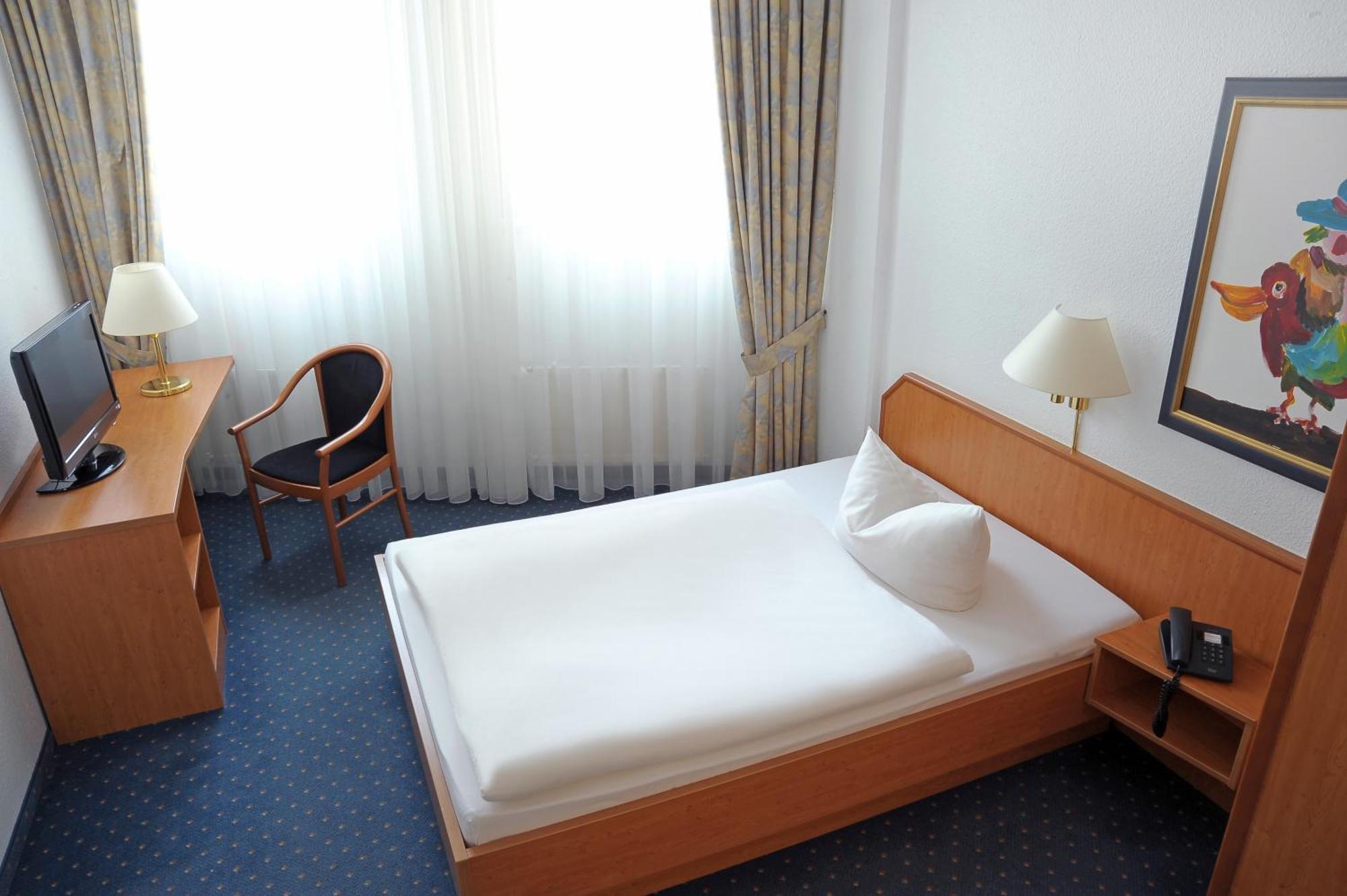 Single Room Air Conditioning,1636737134:JPEG