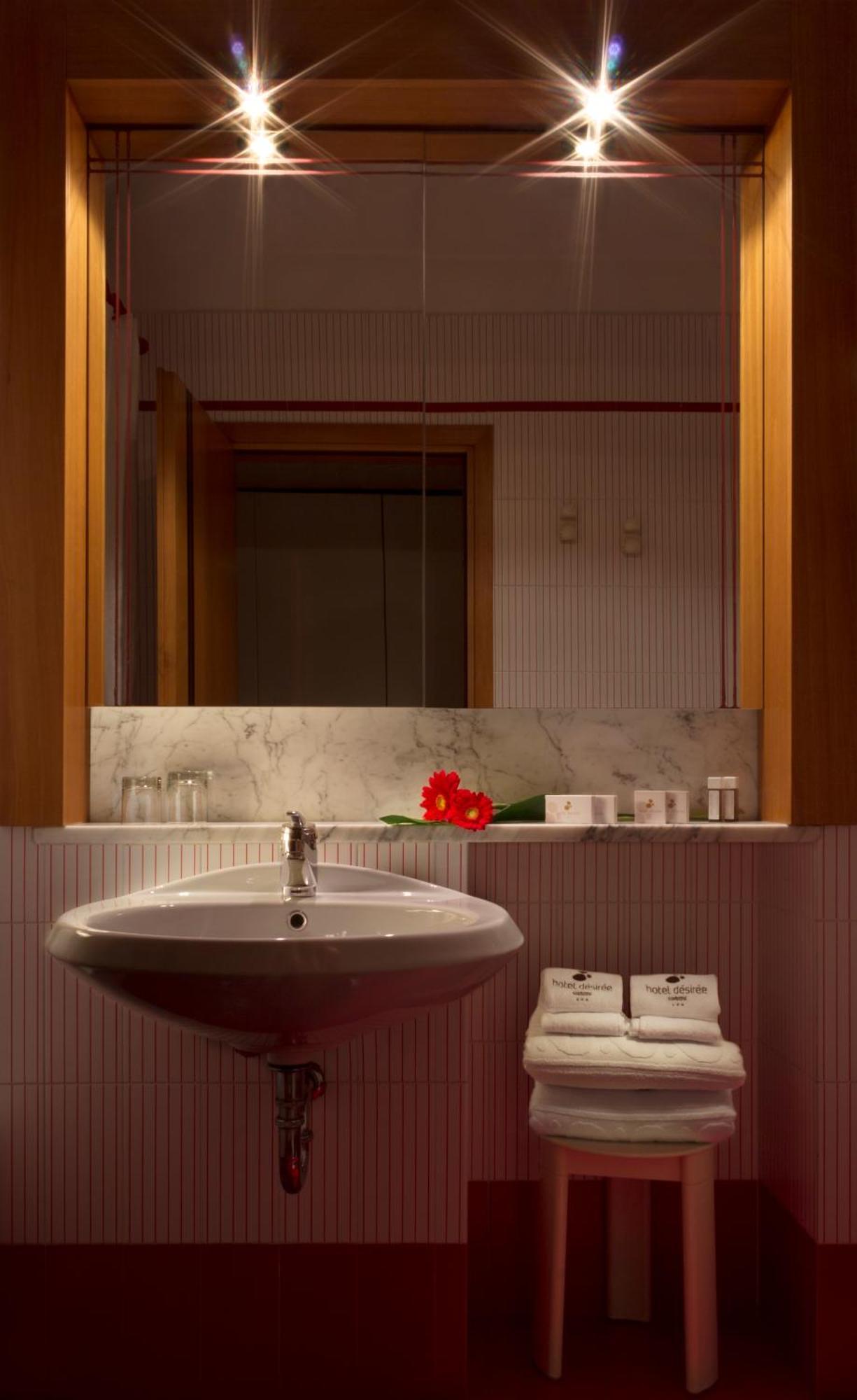 Superior Triple Room,1081332262:JPEG