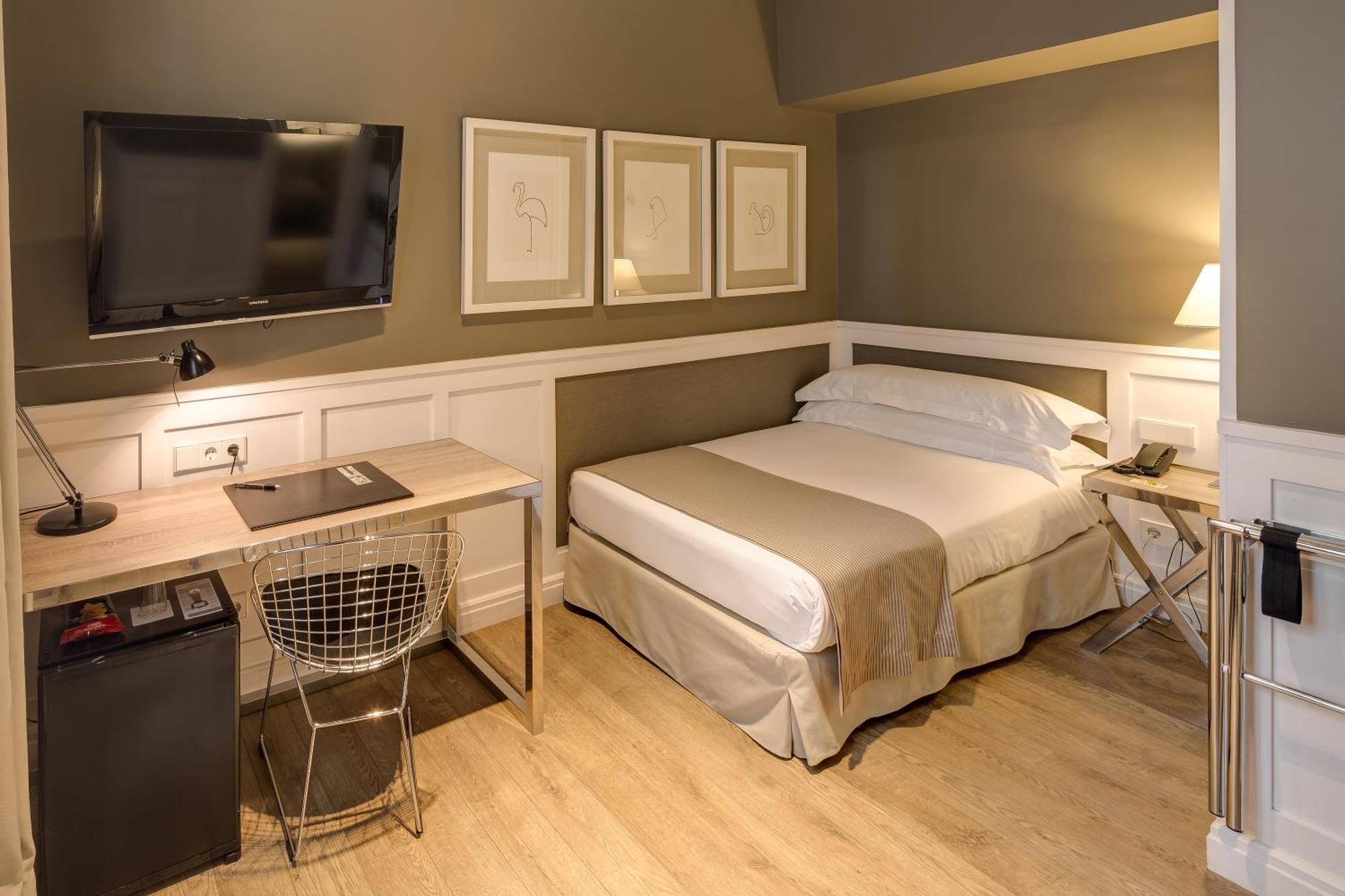 Basic Single Room
