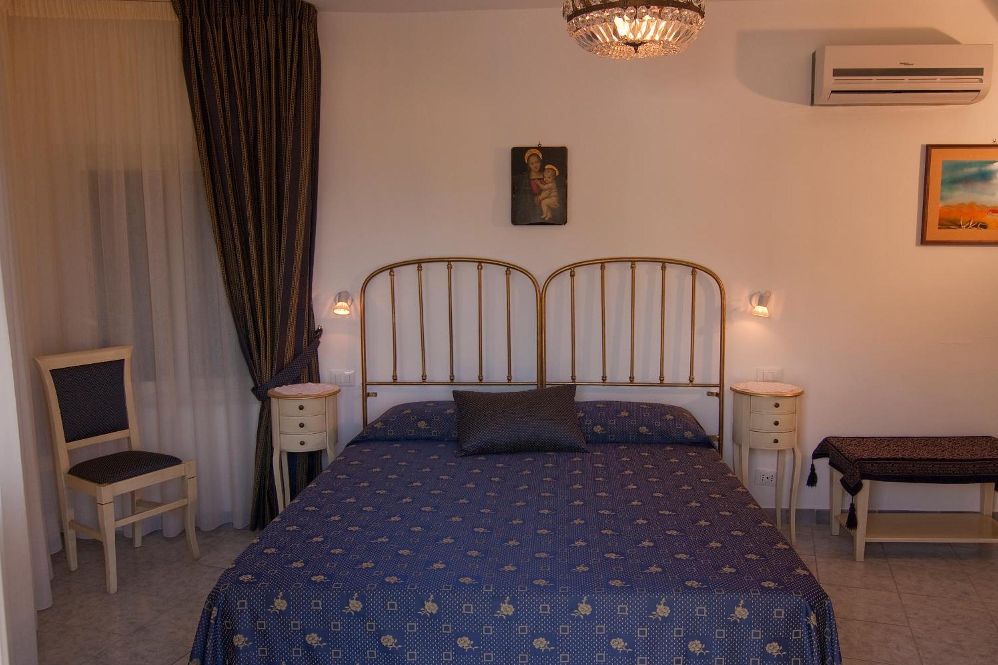 Comfort Double or Twin Room Sea View