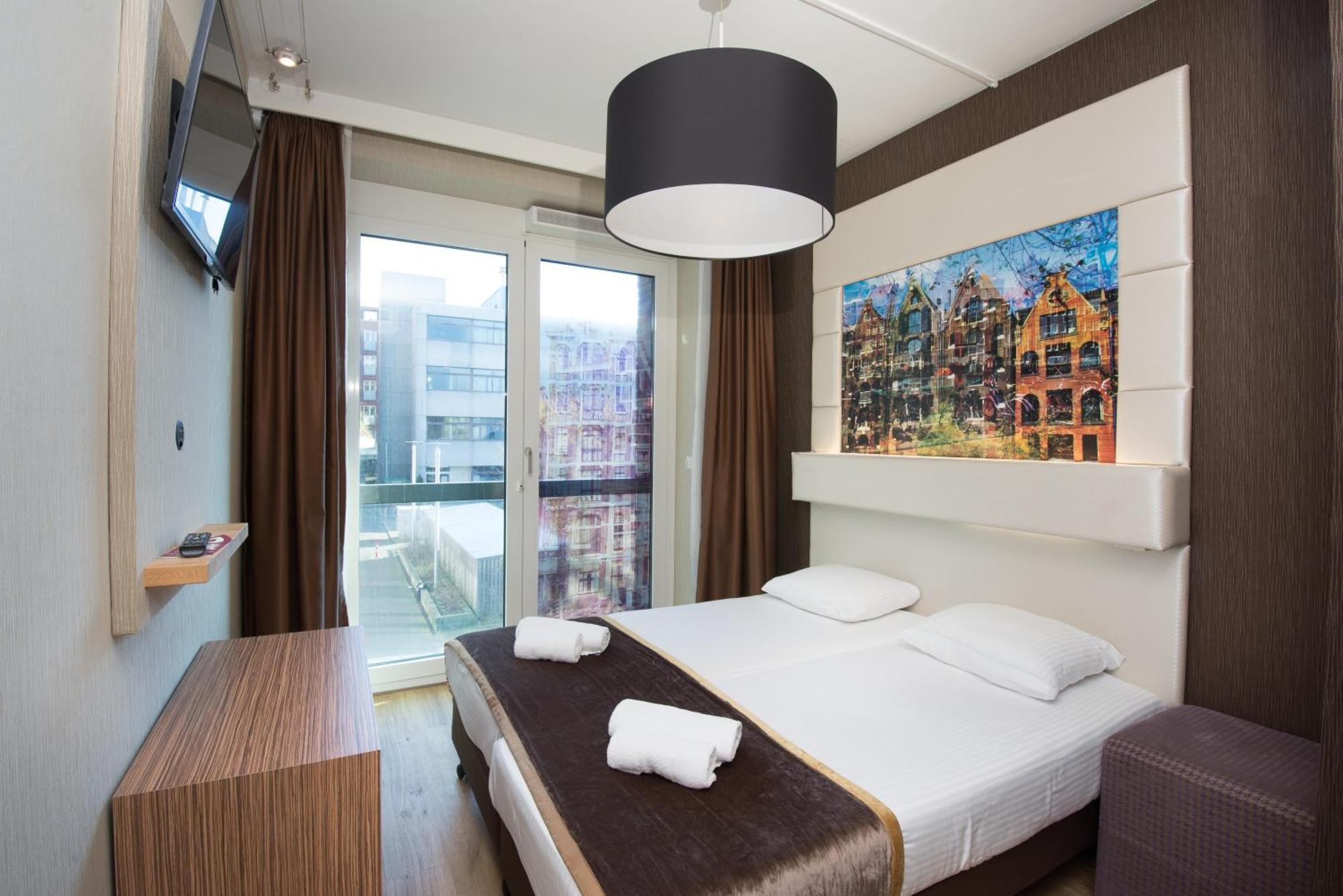 Deluxe Double Room Balcony,1023058222:JPEG