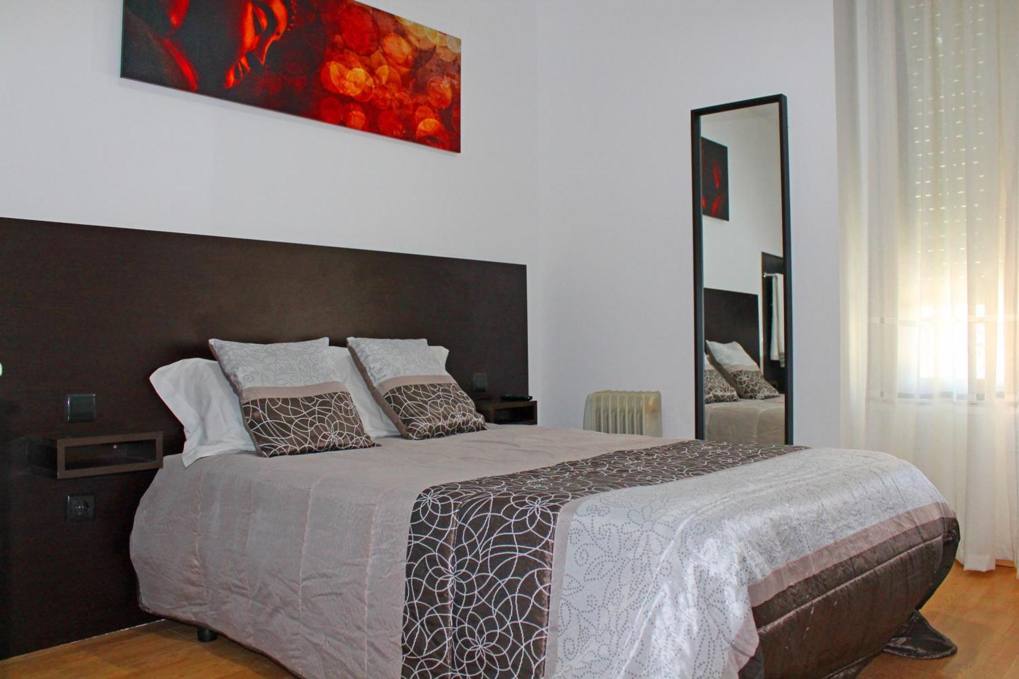 Double Room,705496381:JPEG