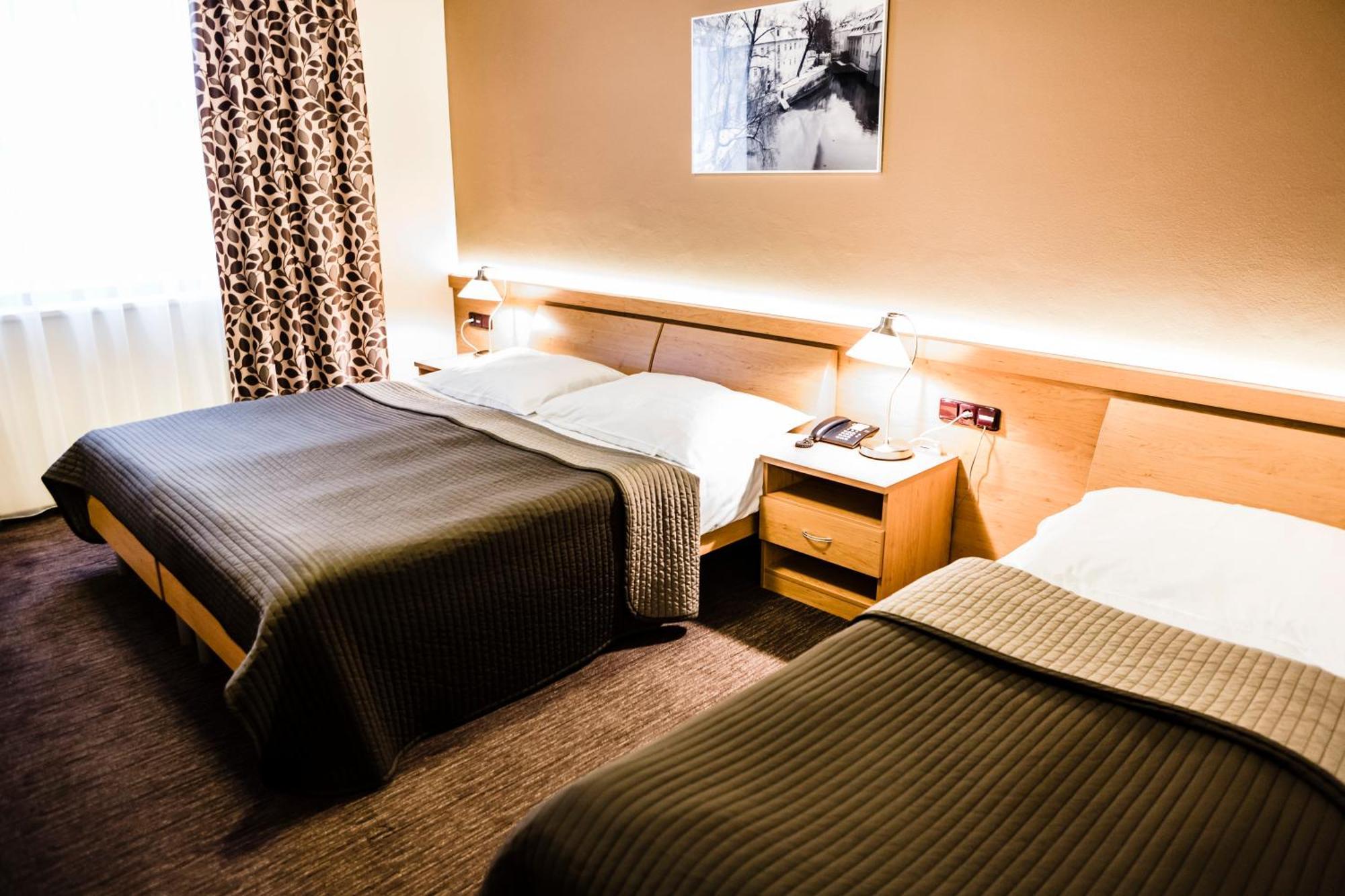 Triple Room,706894360:JPEG