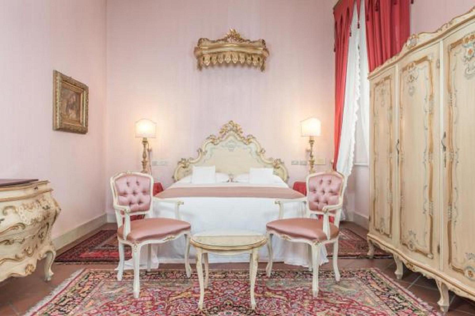 Deluxe Suite,1669852268:JPEG