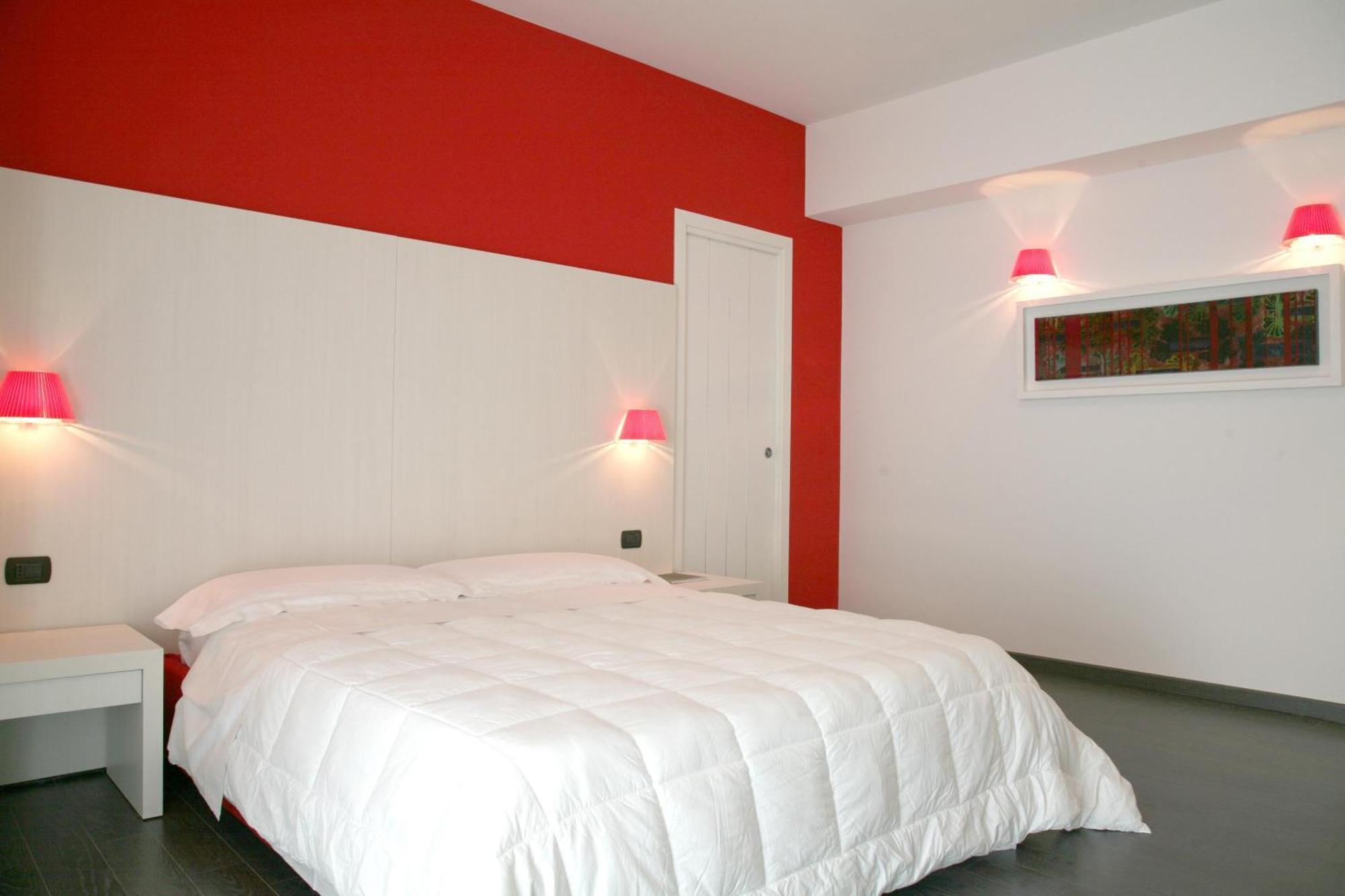 Double or Twin Room Terrace