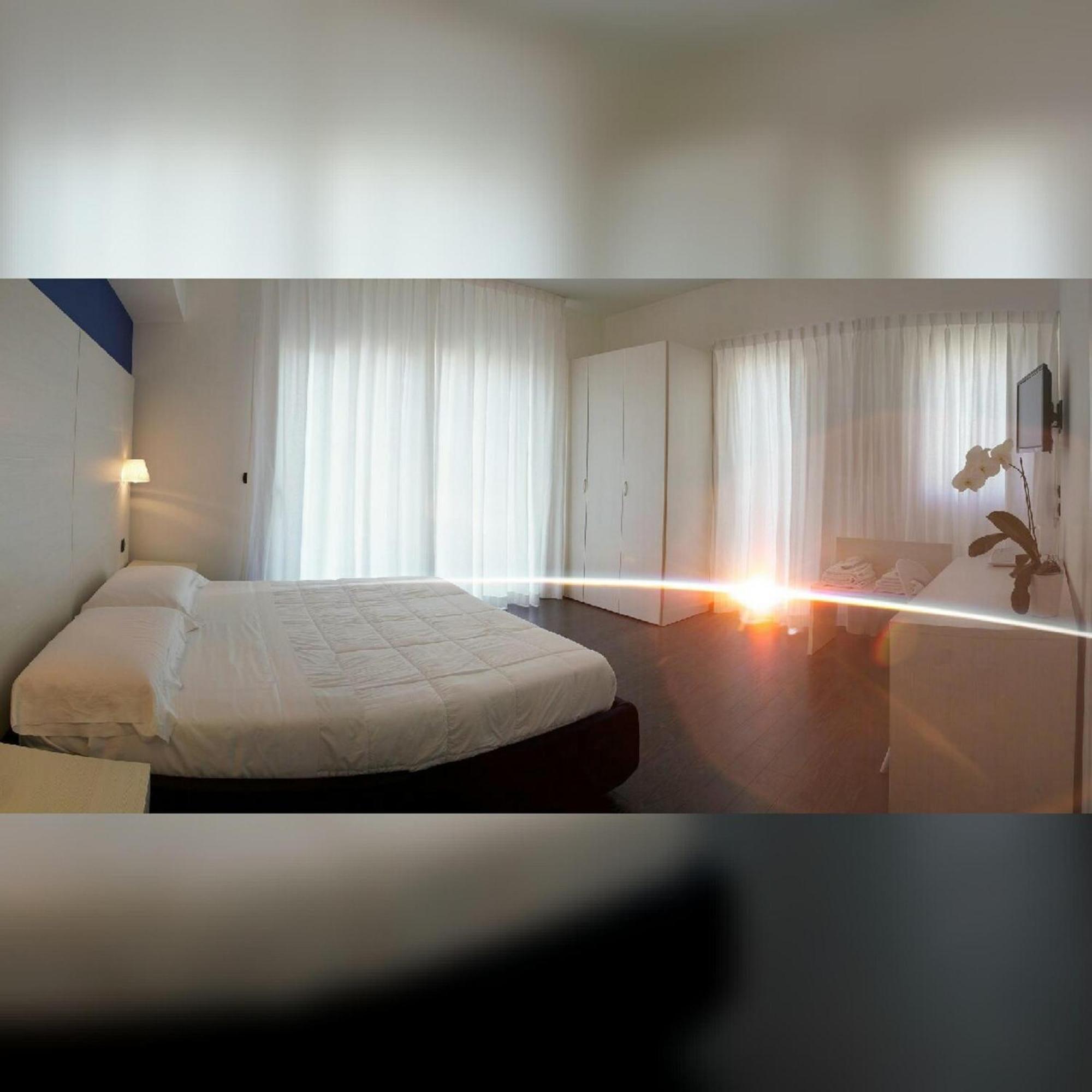 Double Room Private Bathroom Balcony